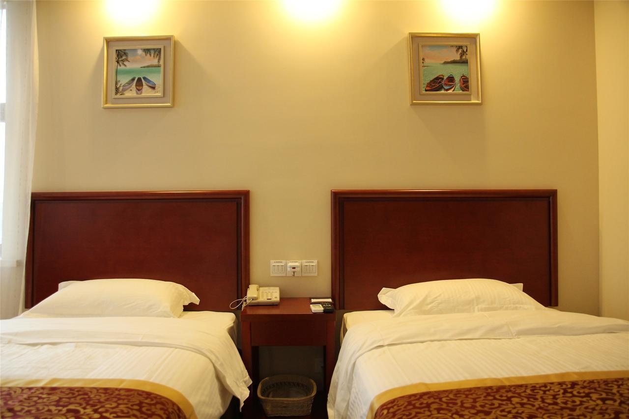 Greentree Inn Zhejiang Ningbo South Railway Station Express Hotel Bagian luar foto