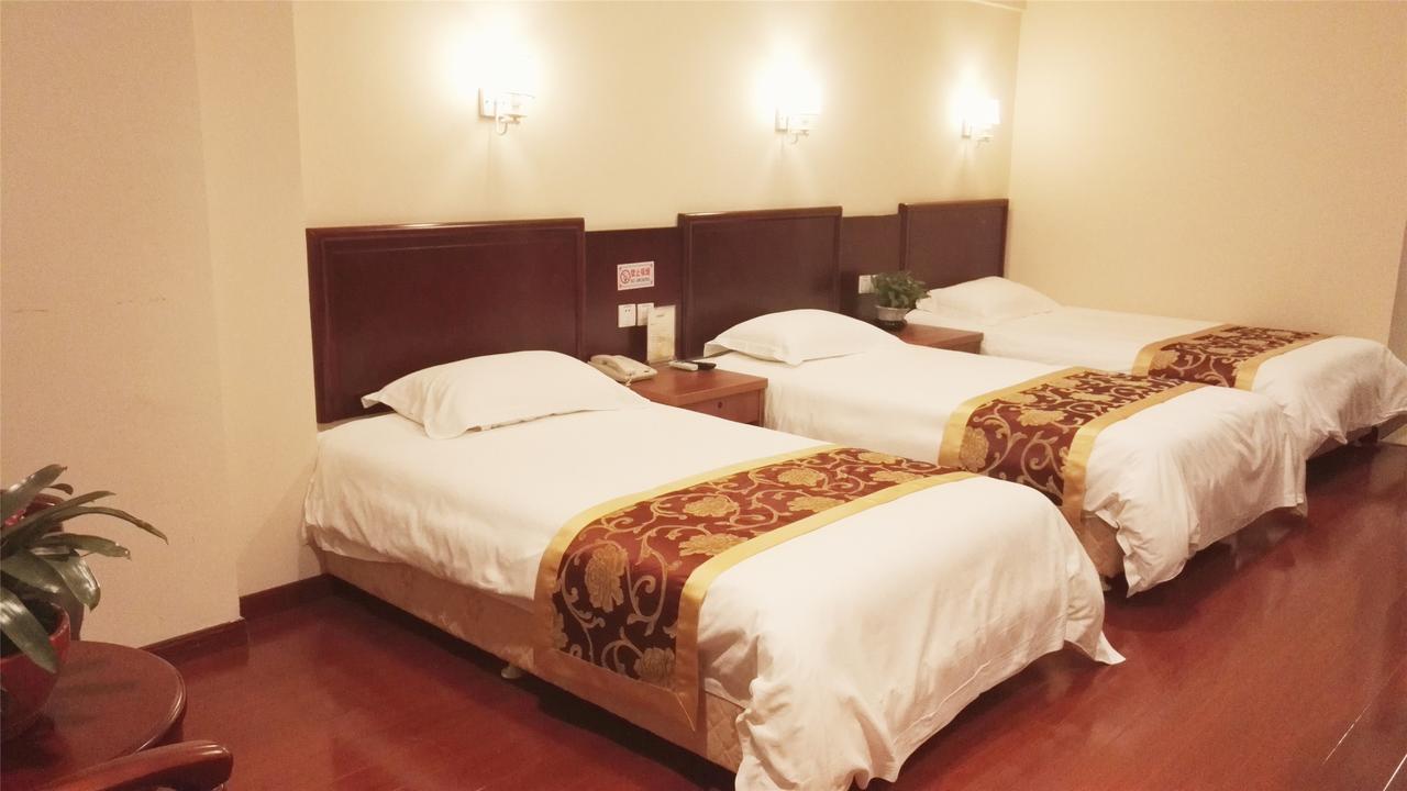 Greentree Inn Zhejiang Ningbo South Railway Station Express Hotel Bagian luar foto