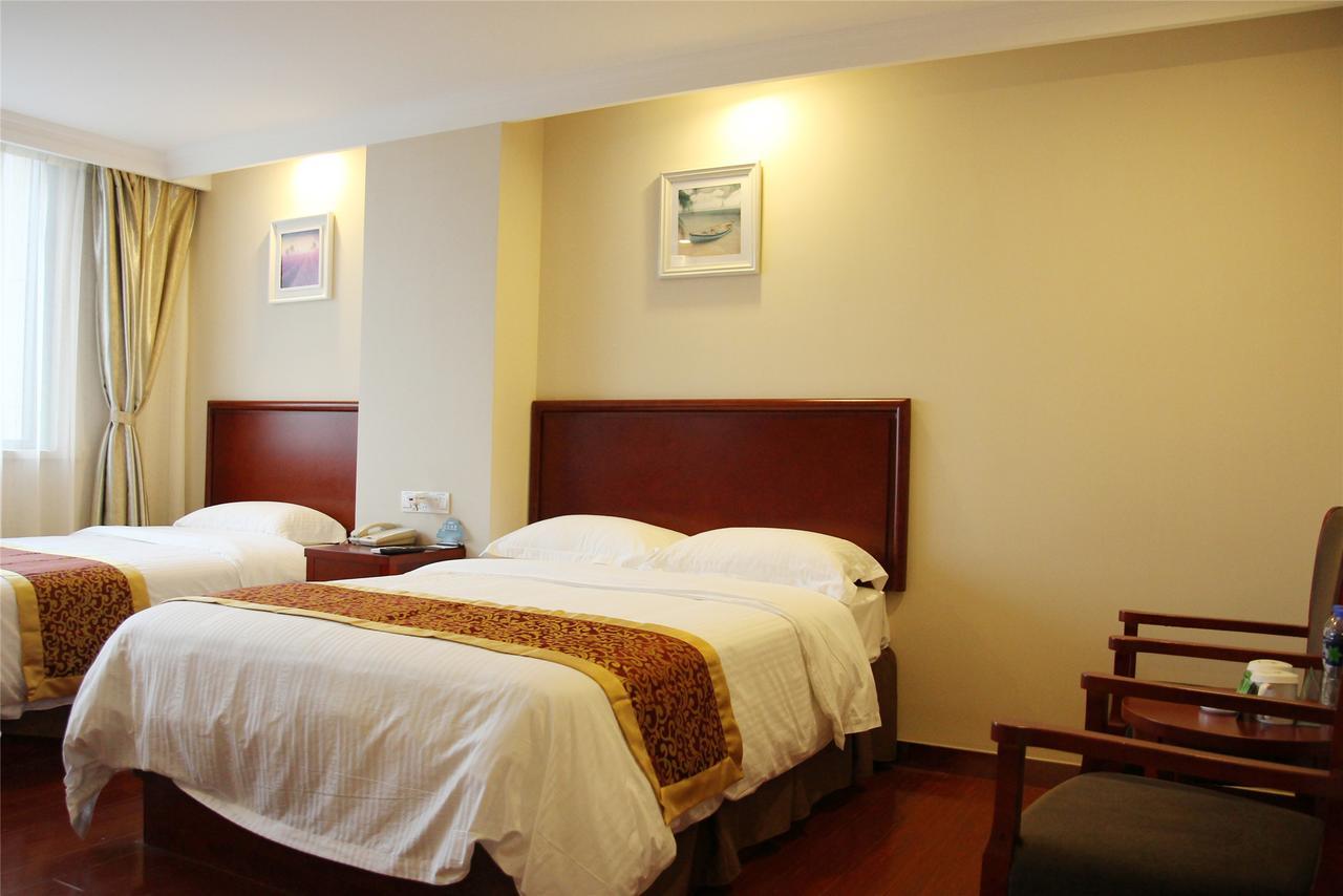 Greentree Inn Zhejiang Ningbo South Railway Station Express Hotel Bagian luar foto